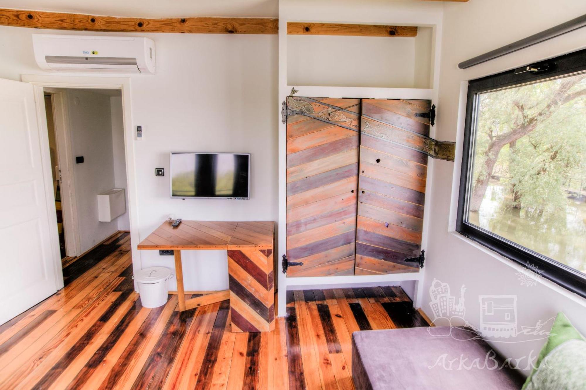 Arkabarka 2- Floating Dream Rooms And Apartments Belgrade Chambre photo