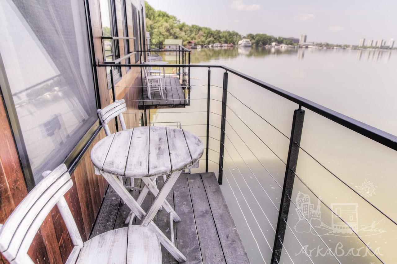 Arkabarka 2- Floating Dream Rooms And Apartments Belgrade Extérieur photo