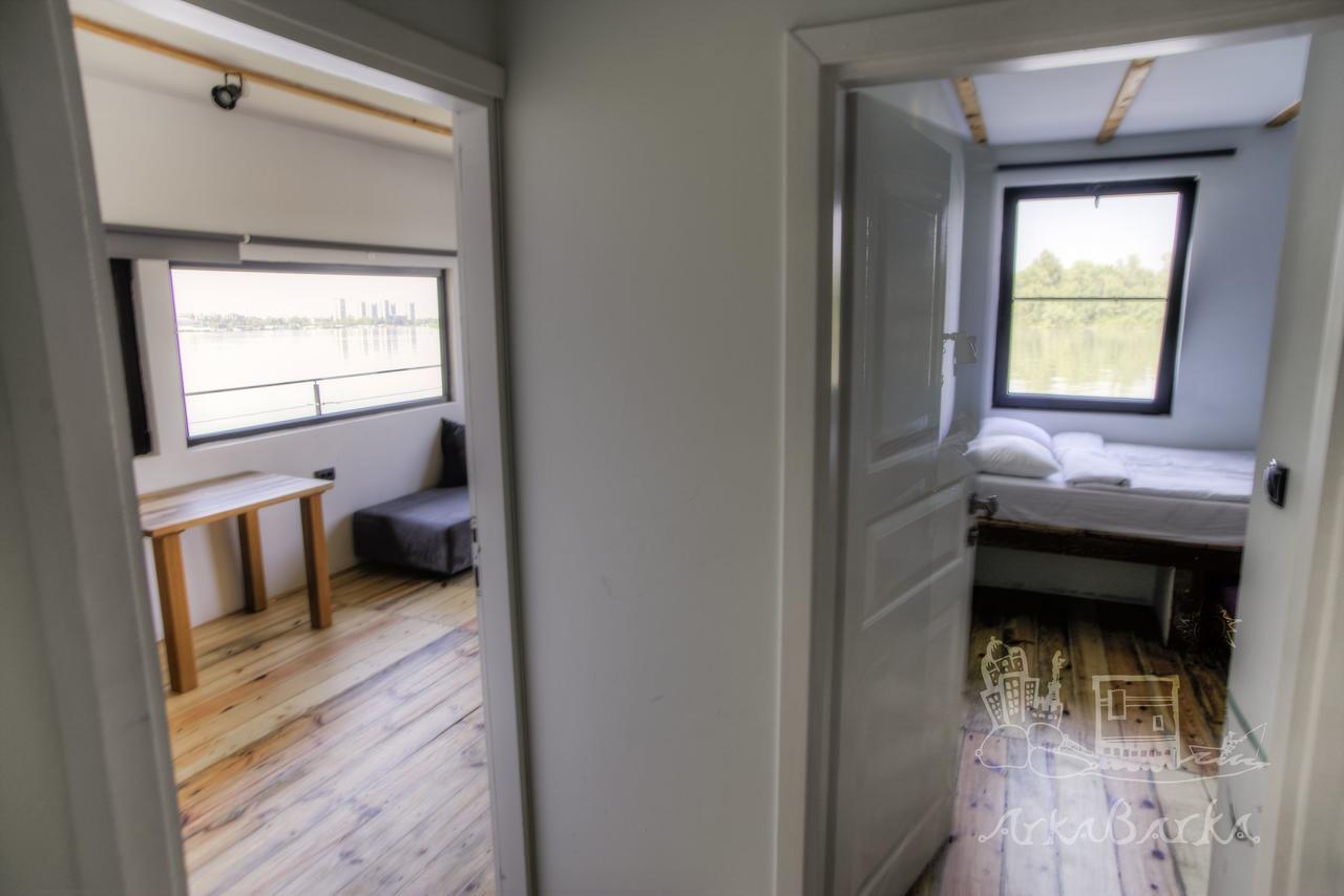 Arkabarka 2- Floating Dream Rooms And Apartments Belgrade Extérieur photo