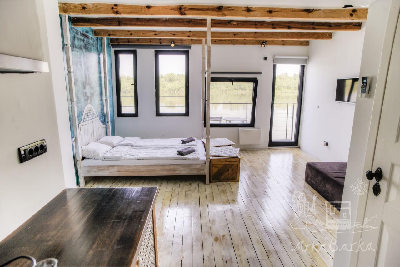 Arkabarka 2- Floating Dream Rooms And Apartments Belgrade Extérieur photo